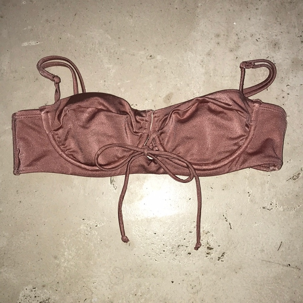Swim suit top 🔴MOVING SALE 🔴